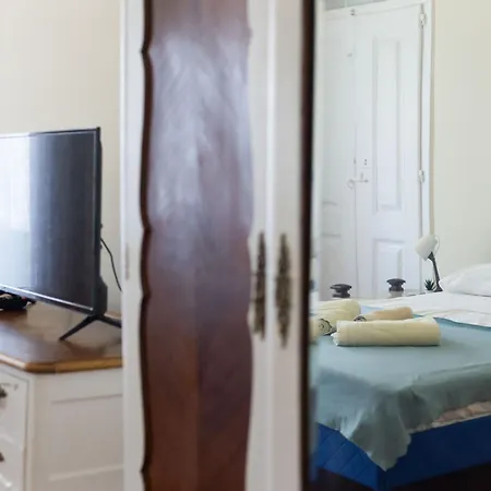 Blife Alicya Private Guest house